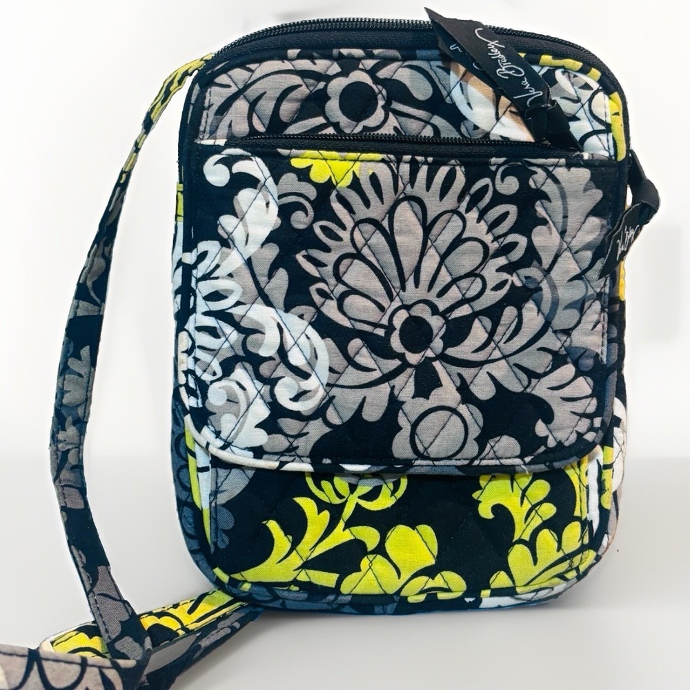 Vera Bradley Baroque Mini Hipster Crossbody Purse bag Zip Picket Storage Floral